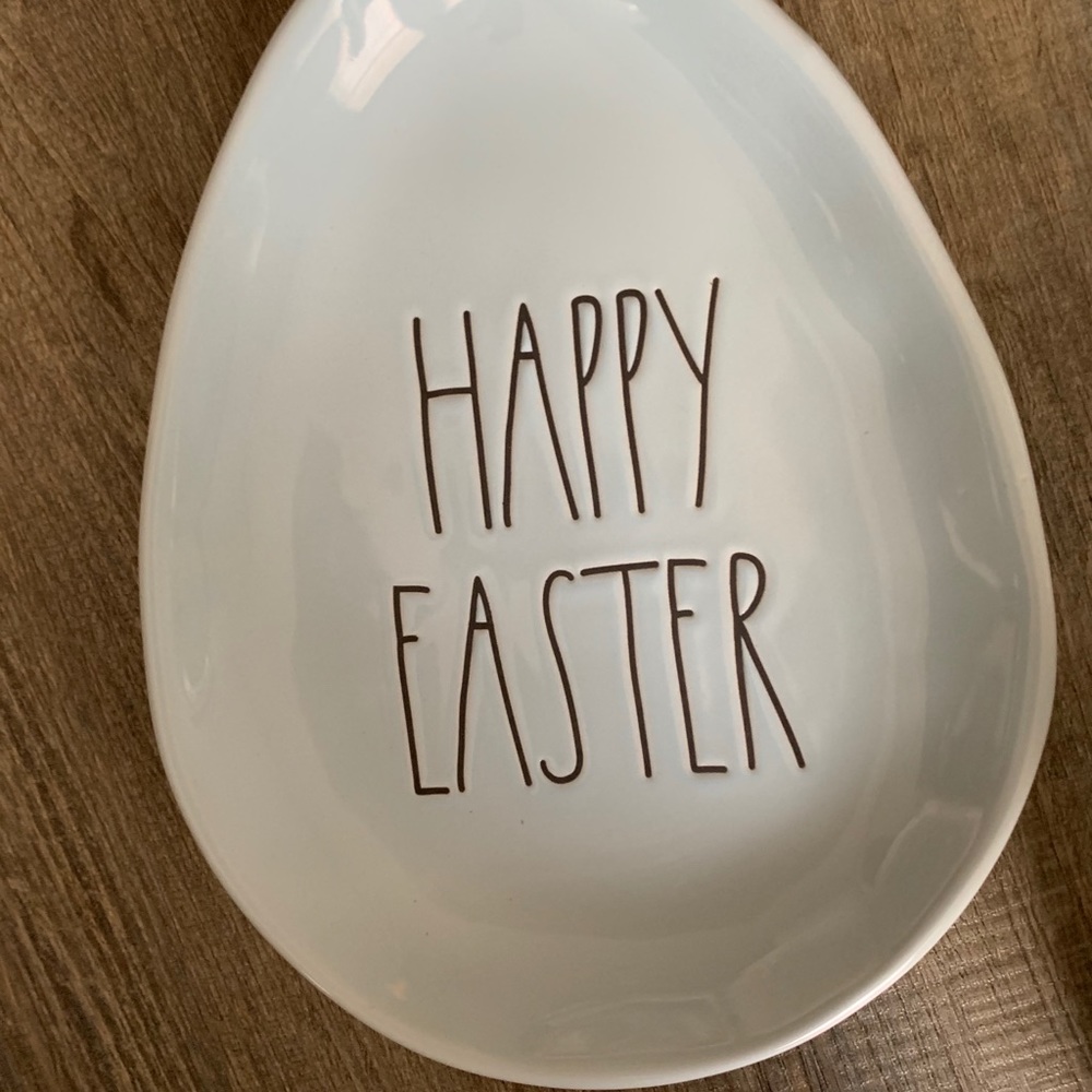 Rae Dunn Easter plate